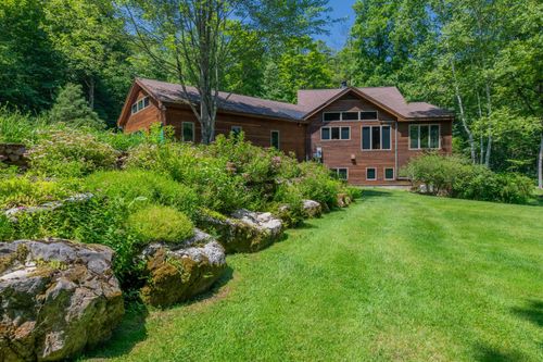 84 Frost Pond Rd, Dorset, VT, 05251-3401 | Card Image
