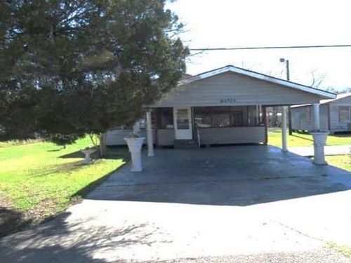 44575 Braud St, Sorrento, LA, 70778-3318 | Card Image