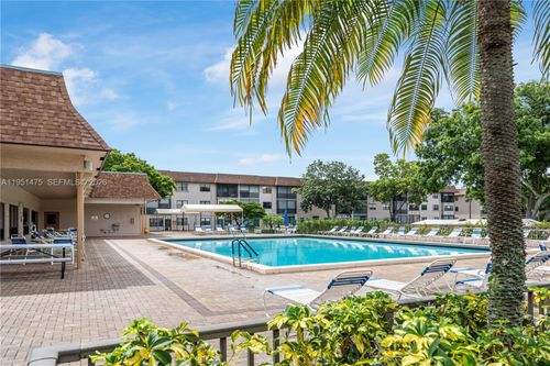 apt-301-4960 E Sabal Palm Blvd, Tamarac, FL, 33319-2619 | Card Image