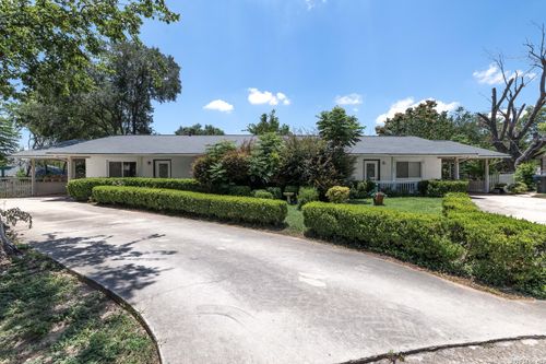 356-354-356 Bobolink Dr, New Braunfels, TX, 78130-3868 | Card Image