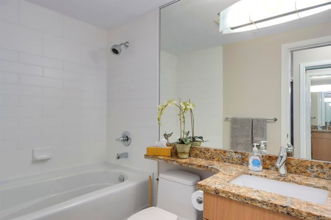 2501 - 288 Ungless Way, Condo with 2 bedrooms, 2 bathrooms and 2 parking in Port Moody BC | Image 26