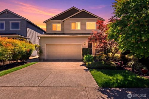 24211 Se 258th Wy, Maple Valley, WA, 98038 | Card Image