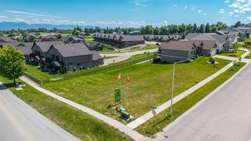 293 Northland Dr, Kalispell, MT, 59901-3184 | Card Image