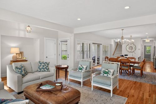 31-31 Thayer Ln, Plymouth, MA, 02360-5530 | Card Image
