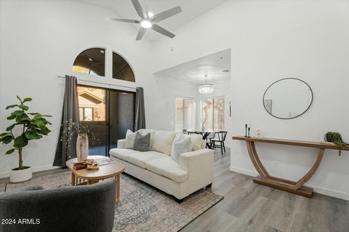 213-9600 N 96th St, Scottsdale, AZ, 85258-5160 | Card Image