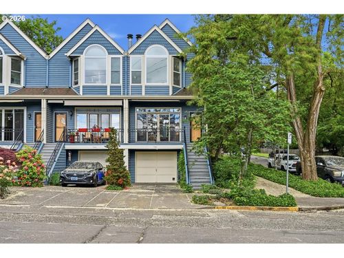 7988 Se Grand Ave, Portland, OR, 97202-6455 | Card Image