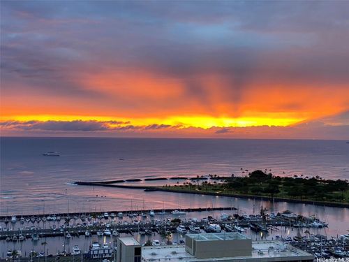 apt-3403-1778 Ala Moana Blvd, Honolulu, HI, 96815-1619 | Card Image