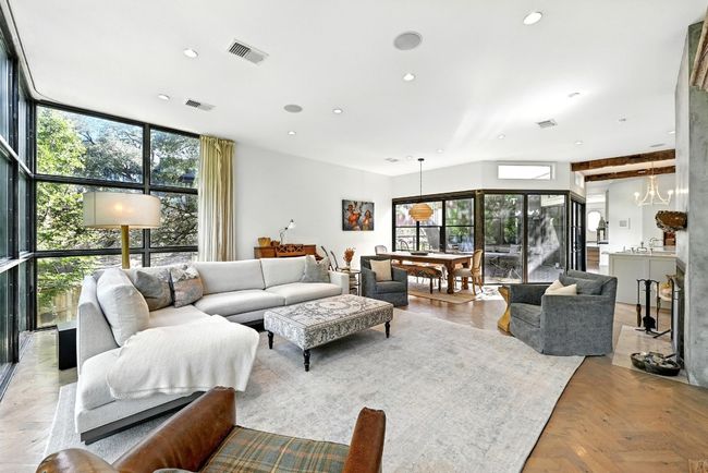 1700 S 6 Th St, House other with 3 bedrooms, 4 bathrooms and 2 parking in Austin TX | Image 15