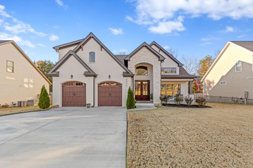 8870 Silver Maple Dr, Ooltewah, TN, 37363-2958 | Card Image