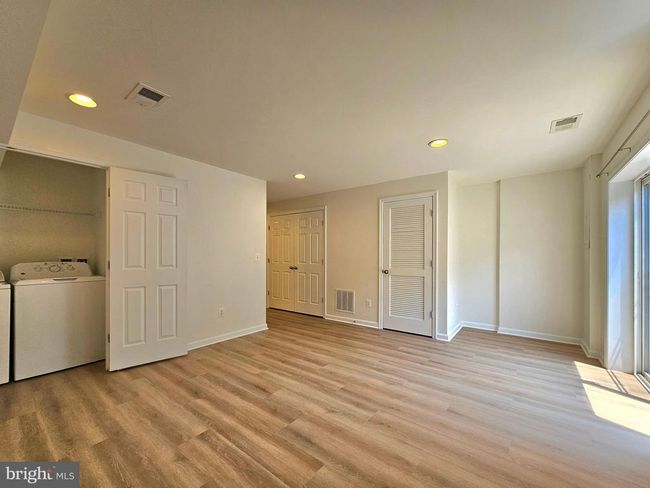 15318 Elizabeth Burbage Loop, Townhouse with 3 bedrooms, 4 bathrooms and null parking in WOODBRIDGE VA | Image 24