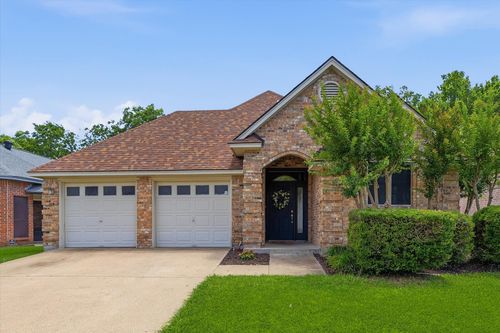 4207 Crossgate Ct, Arlington, TX, 76016-4224 | Card Image