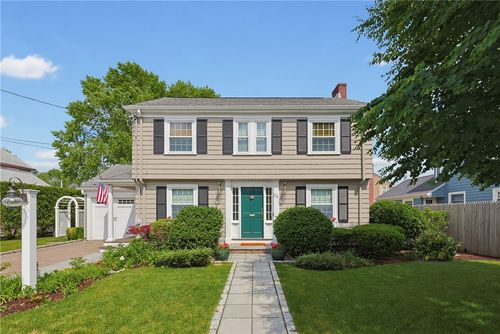 25 Tryon Ave, Rumford, RI, 02916-1836 | Card Image