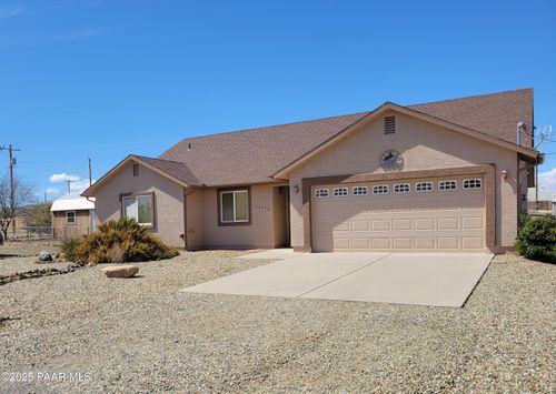 20558 E Mesa Verde Rd, Cordes Lakes, AZ, 86333-2449 | Card Image