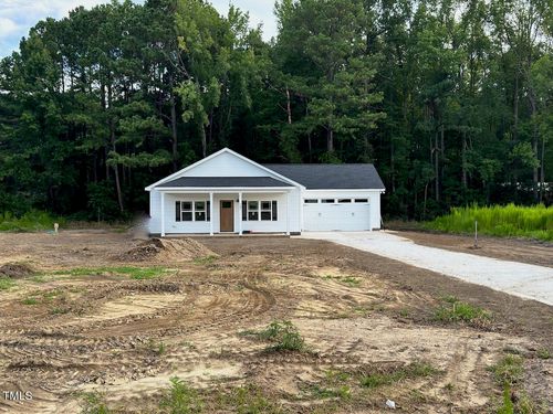 107 Lynn Ln, Selma, NC, 27576-6491 | Card Image