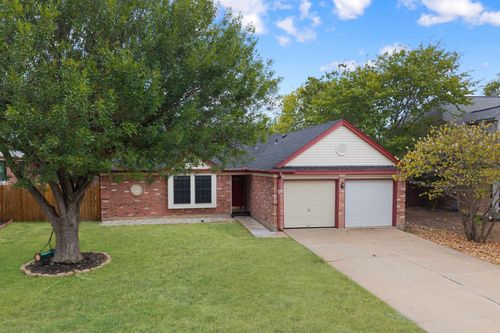 12501 Fallen Tower Ln, Austin, TX, 78753-7061 | Card Image