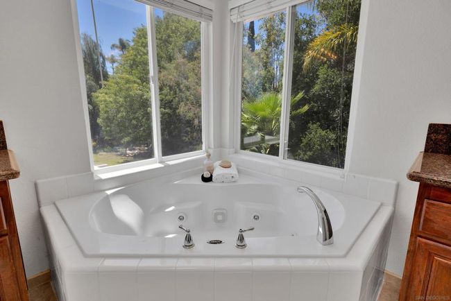 1288 Sunrise Way, House other with 5 bedrooms, 4 bathrooms and 6 parking in Escondido CA | Image 47