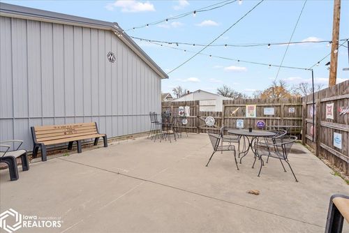 508 W Market St, Steamboat Rock, IA, 50672-7721 | Card Image