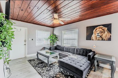 1-2-112 W 34th St, Riviera Beach, FL, 33404-3005 | Card Image