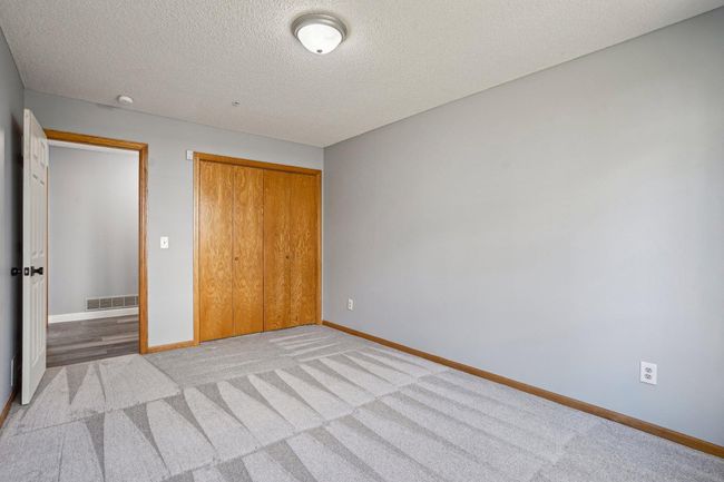 35-web-or-mls-Niagara Ln-2204-035.jpg | Image 31