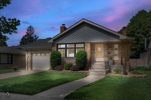 10118 S Turner Ave, Evergreen Park, IL, 60805-3762 | Card Image