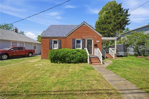 1713 Bay Ave, Hampton, VA, 23661-2801 | Card Image