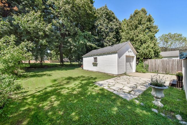 622 Illinois St, Home with 2 bedrooms, 1 bathrooms and null parking in Geneva IL | Image 18