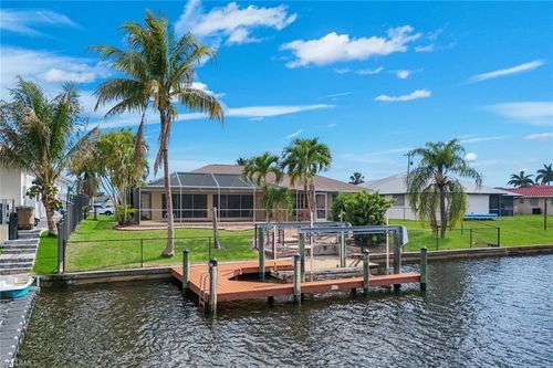 2513 Everest Pkwy, Cape Coral, FL, 33904-3359 | Card Image