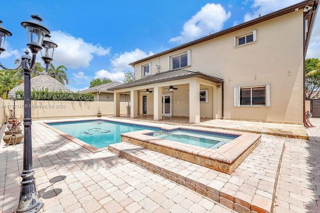 16732 Nw 89 Th Pl, House other with 4 bedrooms, 3 bathrooms and null parking in Miami Lakes FL | Image 56