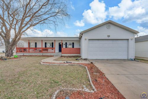 319 44th Ter, Topeka, KS, 66609-1670 | Card Image