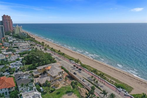 3305 Ne 16th Ct, Fort Lauderdale, FL, 33305-3714 | Card Image