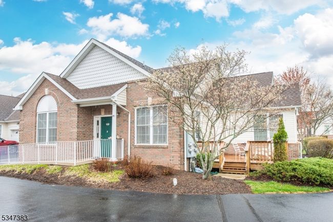 17 Suzanne Dr, Townhouse with 3 bedrooms, 3 bathrooms and null parking in Flemington NJ | Image 27