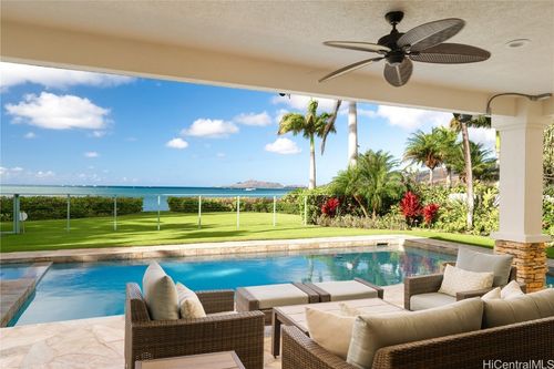 221 Portlock Rd, Honolulu, HI, 96825-2030 | Card Image