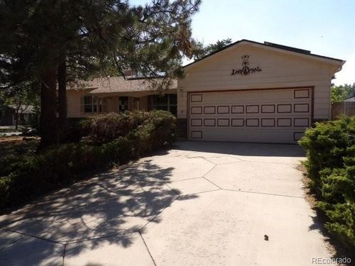 8639 Jay Ct, Arvada, CO, 80003-1369 | Card Image