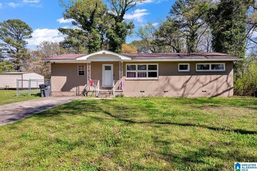 1815 2nd St Nw, Center Point, AL, 35215-4401 | Card Image