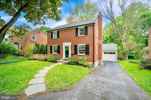 305 Eagle Rd, WAYNE, PA, 19087-3209 | Card Image
