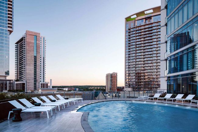 APT-3201 - 501 West Ave, Condo with 3 bedrooms, 3 bathrooms and null parking in Austin TX | Image 38