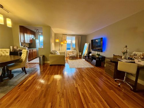 apt-6g-82 Austin St, Kew Gardens, NY, 11415-1420 | Card Image