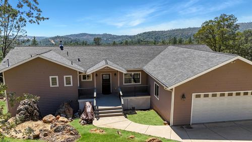 16806 George Way, Grass Valley, CA, 95949-7332 | Card Image