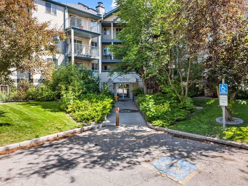 416-21 Dover Pt Se, Calgary, AB, T2B3K4 | Card Image