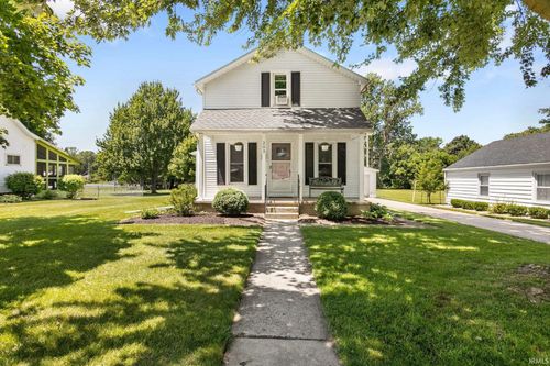 203 N Olive St, Wakarusa, IN, 46573-2013 | Card Image