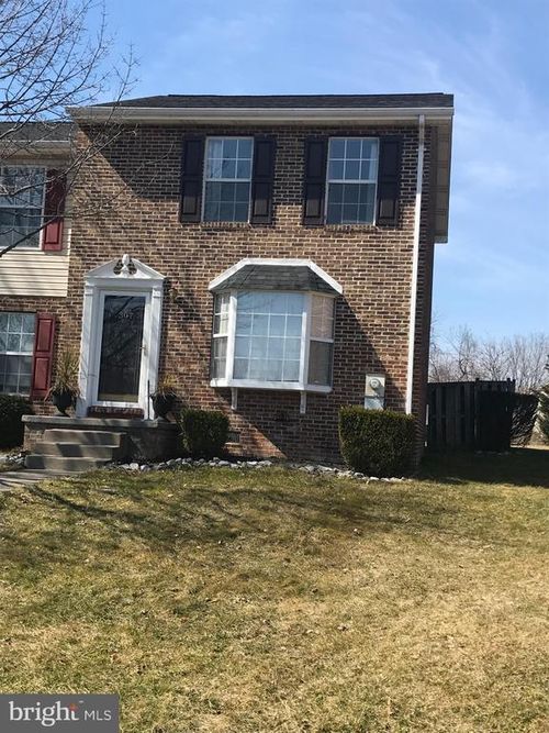 307 Willowbrook Ct, WINCHESTER, VA, 22602-6228 | Card Image