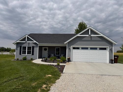 560 Golf View Dr, Milan, IN, 47031-8359 | Card Image