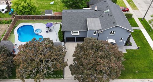 479 Hounslow Ave, North York, ON, M2R1J1 | Card Image