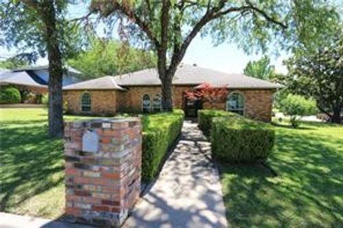 1852 Rhinevalley Dr, Arlington, TX, 76012-5734 | Card Image