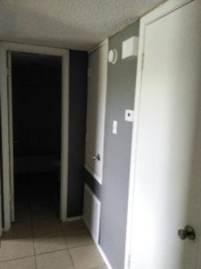 APT-236 - 1320 Wilson St, Condo with 2 bedrooms, 1 bathrooms and 2 parking in Lockhart TX | Image 6