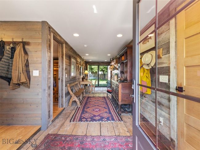 Welcoming Entry | Image 5