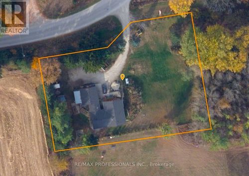 261046 18th Ave, Hanover, ON, N4N3B2 | Card Image