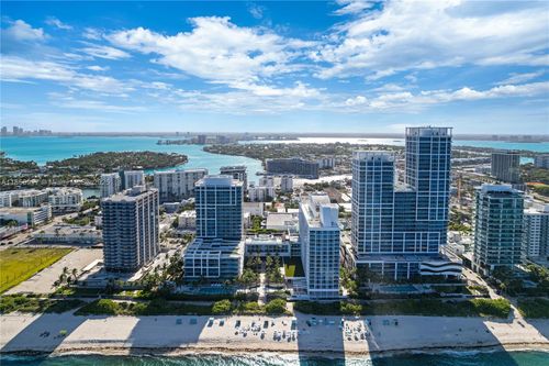 02-6799 Collins Ave, Miami Beach, FL, 33141-5762 | Card Image