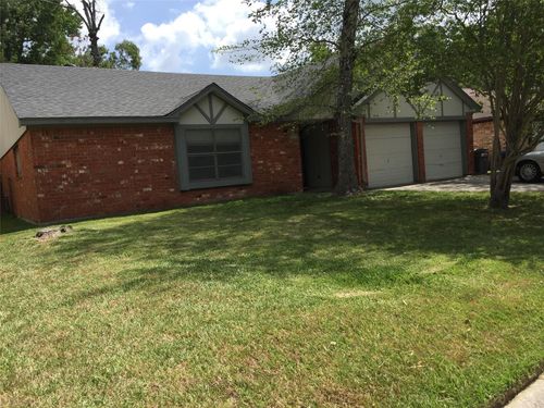 5811 Woodmancote Dr, Humble, TX, 77346-2653 | Card Image