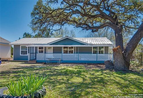 1668 Lakeview Dr, Canyon Lake, TX, 78133-5877 | Card Image